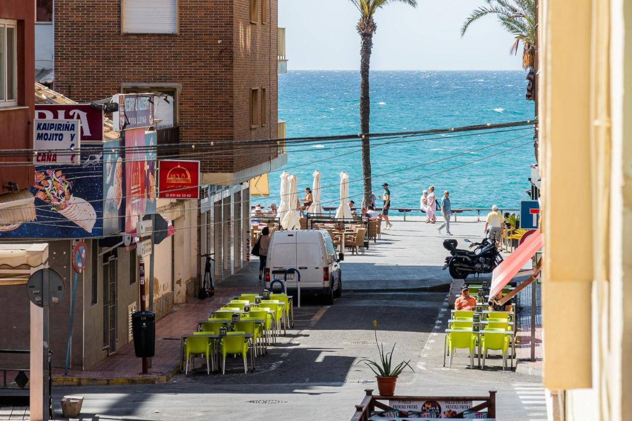 טורבייחה Apolo Beach Front - Sea View Luxury Apartment מראה חיצוני תמונה